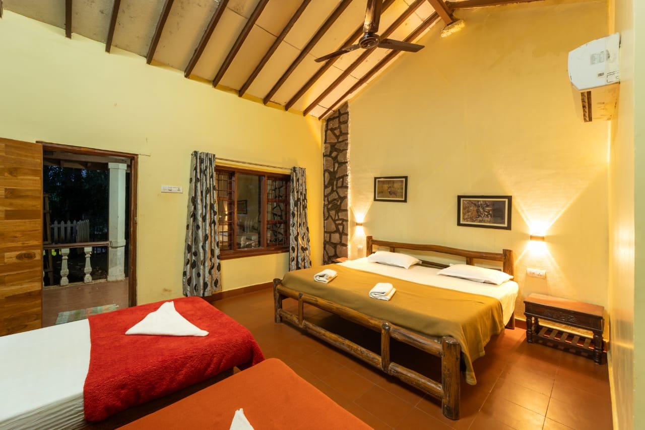 4 Sharing Non AC Room