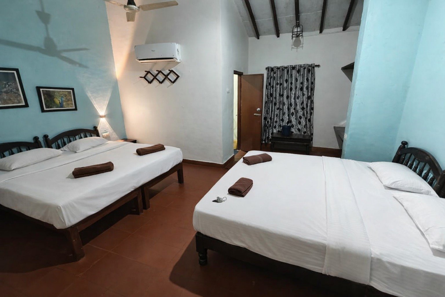 4 Sharing Non AC Room